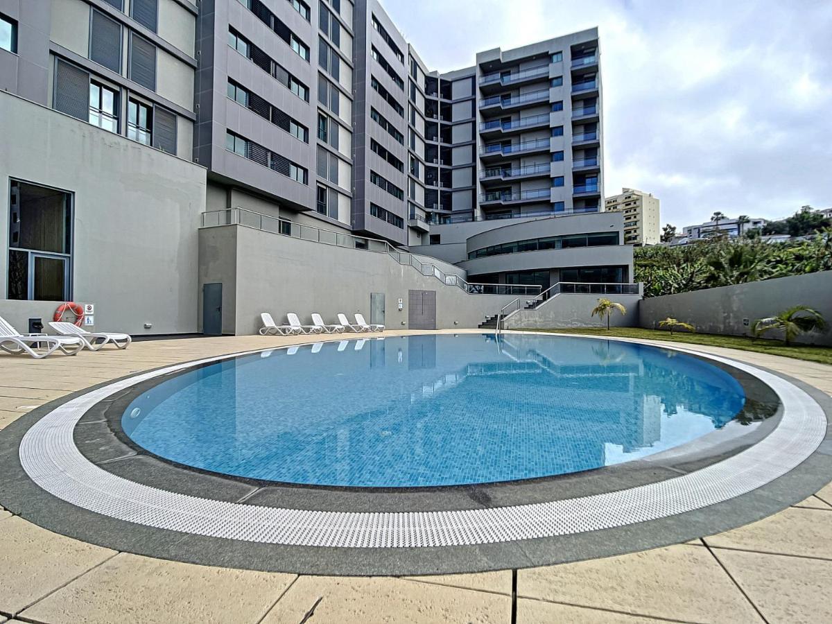 Terrace Apartment By Atlantic Holiday ฟุงชาล ภายนอก รูปภาพ