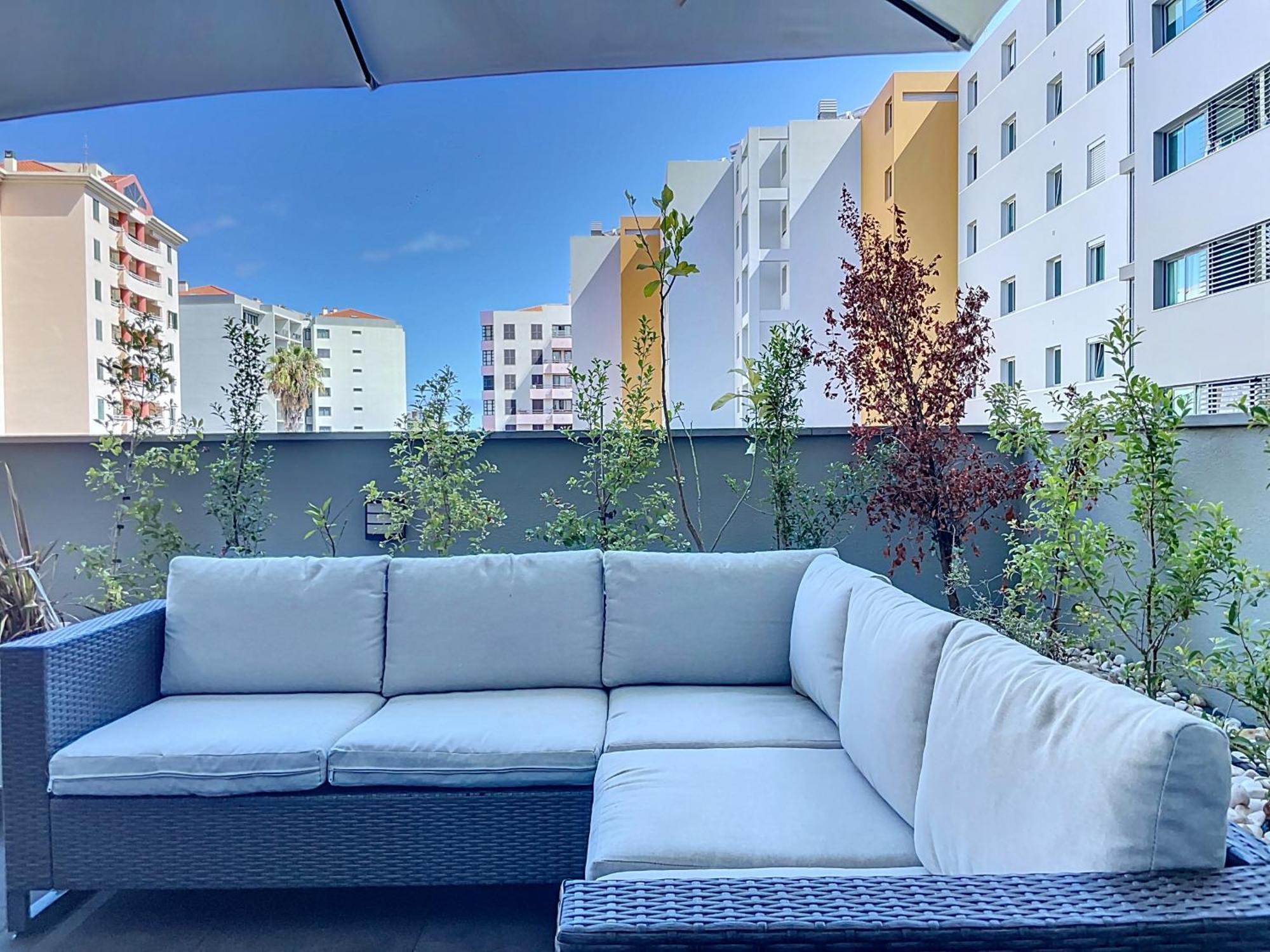 Terrace Apartment By Atlantic Holiday ฟุงชาล ภายนอก รูปภาพ